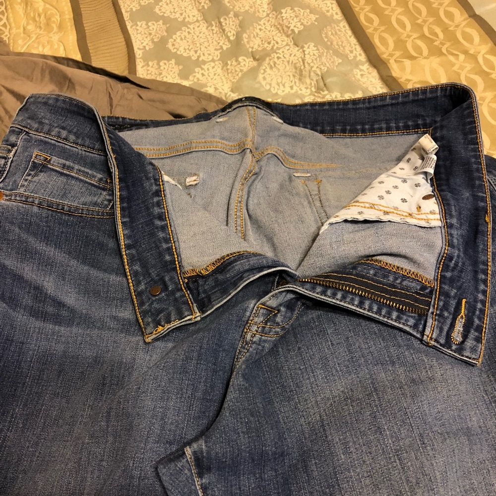 Lucky 🍀 Brand Capri 20W